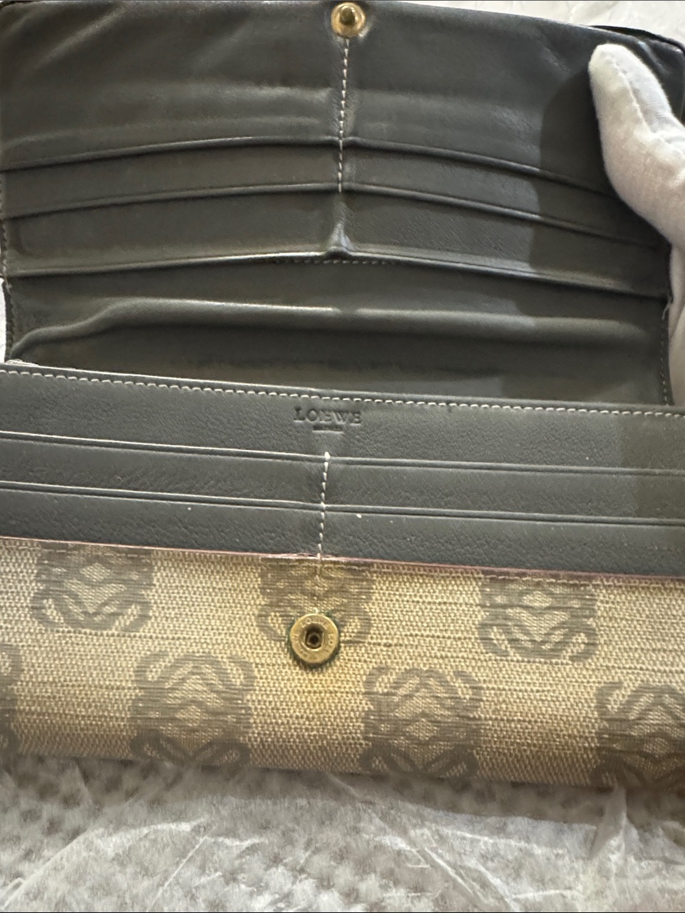 Loewe Patterned Beige Canvas Clutch Wallet - Picture 5 of 10